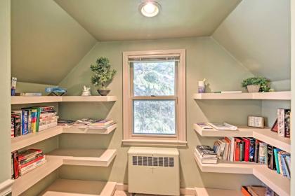 Quiet Apt Less Than 1 Mile to Lake Michigan and Downtown! - image 13