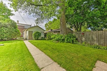 Quiet Apt Less Than 1 Mile to Lake Michigan and Downtown! - image 4
