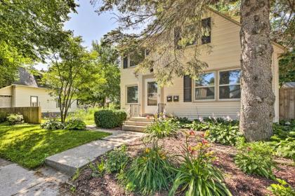 Sheboygan Getaway with Yard 1 Mi to Lake Michigan