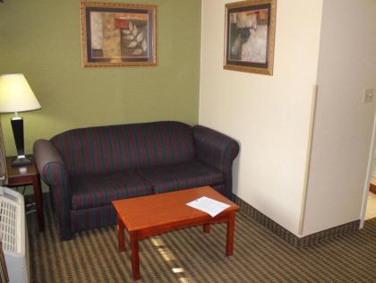 Best Western Celebration Inn & Suites - image 7