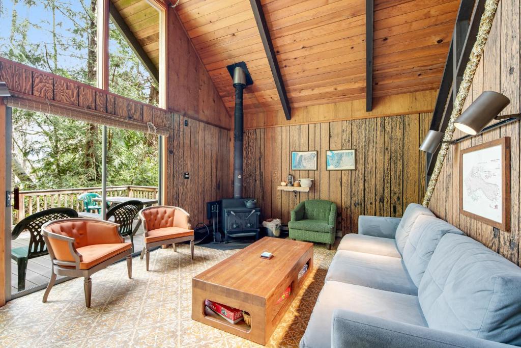 Hartstene Pointe Haven - main image