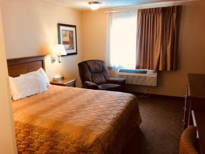 Shenandoah Inn & Suites - image 13