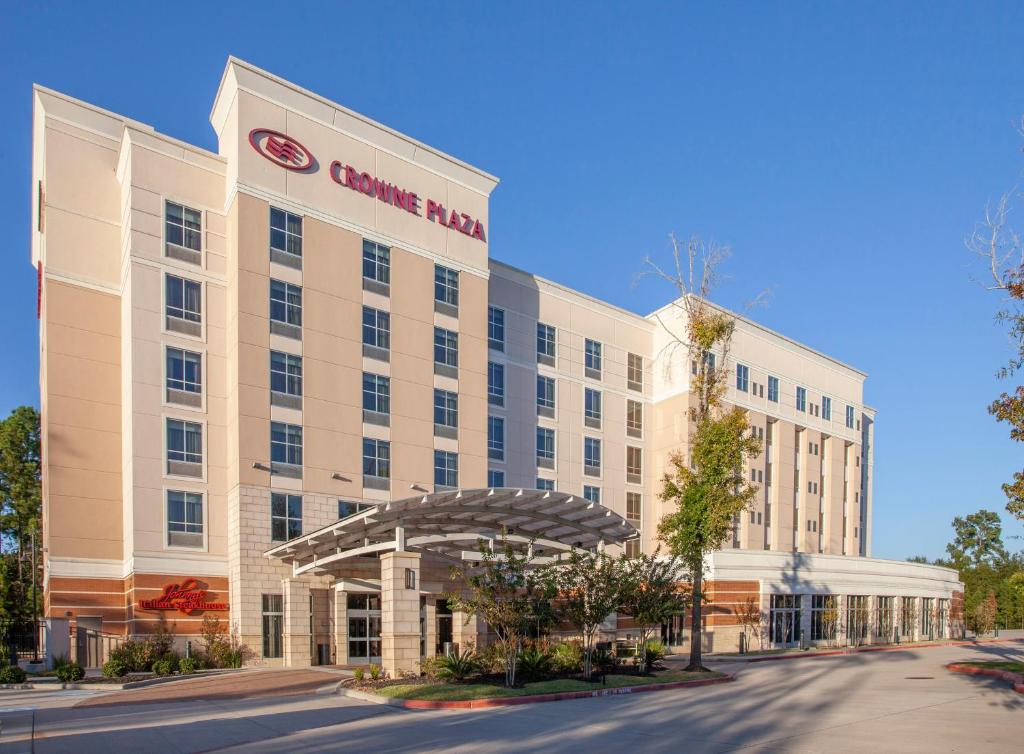 Crowne Plaza Shenandoah an IHG Hotel - main image