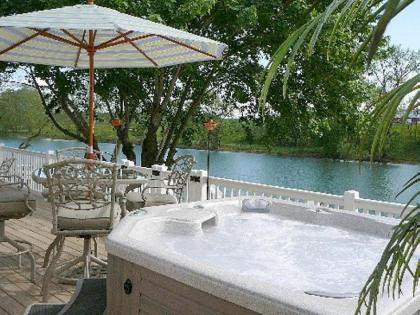 A Exquisite River Paradise - image 12