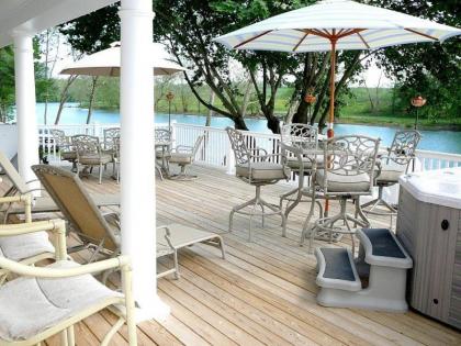 A Exquisite River Paradise - image 15