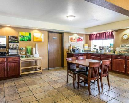 Quality Inn Sheridan - image 7