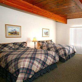 Trails End Motel Sheridan - image 4