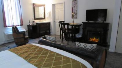 The Inn at Deer Creek Winery - image 8