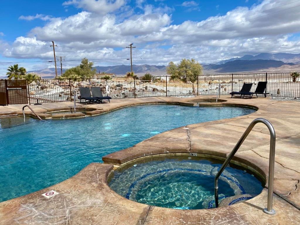 Delight's Hot Springs Resort - main image