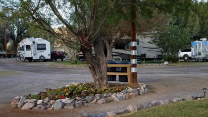 Shoshone RV Park - image 14