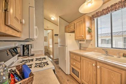 Relaxing Abode in Show Low 55 and Community! - image 9