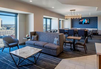 Hilton Shreveport - image 21