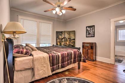 Charming Family Home with Game Room 3 Mi to Downtown - image 2