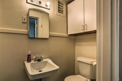 Charming Family Home with Game Room 3 Mi to Downtown - image 5