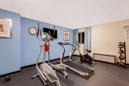 Days Inn by Wyndham Shrewsbury Worcester - image 3