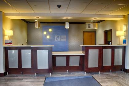 Holiday Inn Express Sidney an IHG Hotel - image 14
