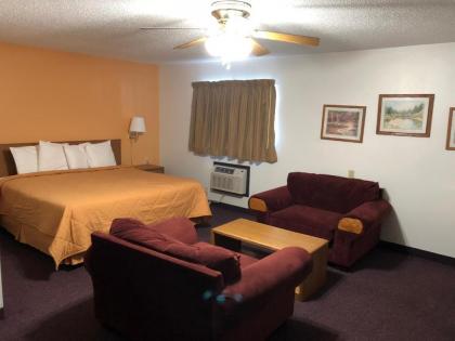 Americas Best Value Inn and Suites Sidney - image 5