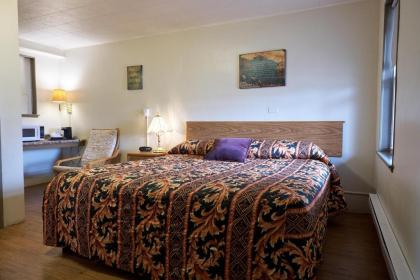 Sidney Motor Lodge - image 2