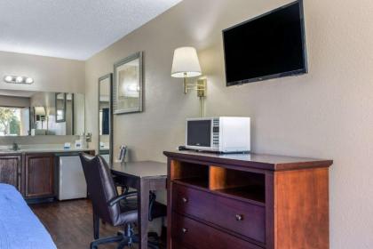 Rodeway Inn near Ft Huachuca - image 6