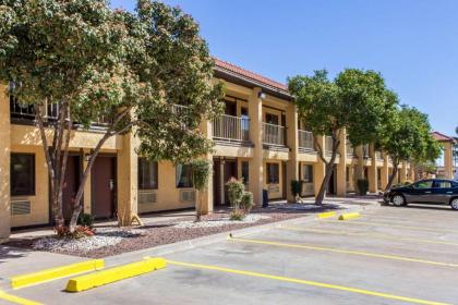 Rodeway Inn near Ft Huachuca - image 9
