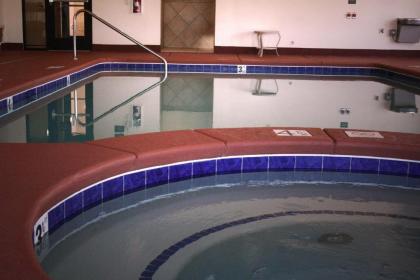 Hampton Inn Sierra Vista - image 10