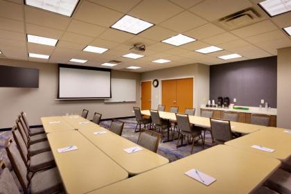 Fairfield Inn and Suites Sierra Vista - image 12