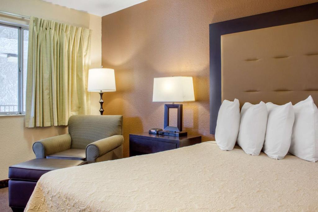 Knights Inn Sierra Vista / East Fry - main image