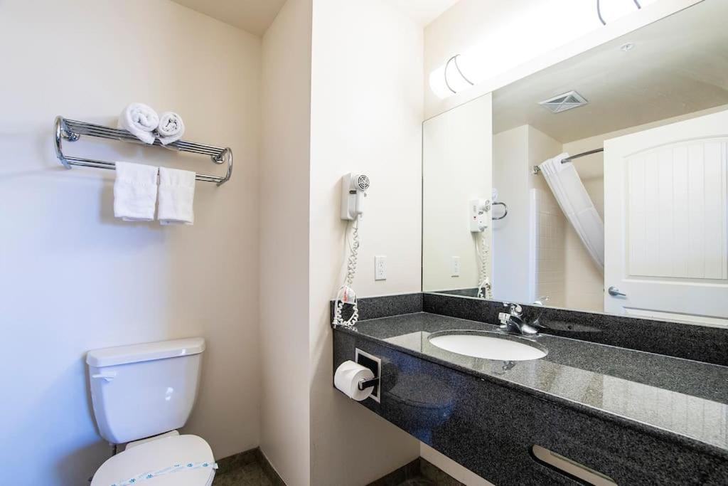 Vistas 115 - Modern Luxury amenities sleeps 4 - image 6