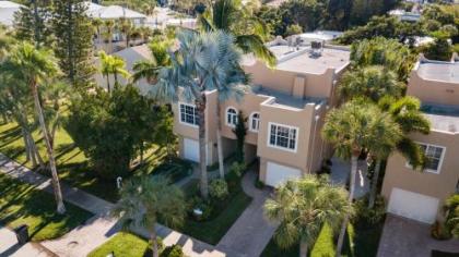 Siesta Avenida Townhome 5208 - image 4