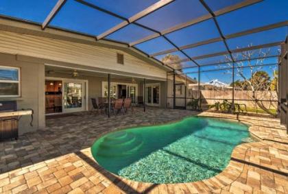 Canalfront Siesta Key Home with Heated Pool and Privacy