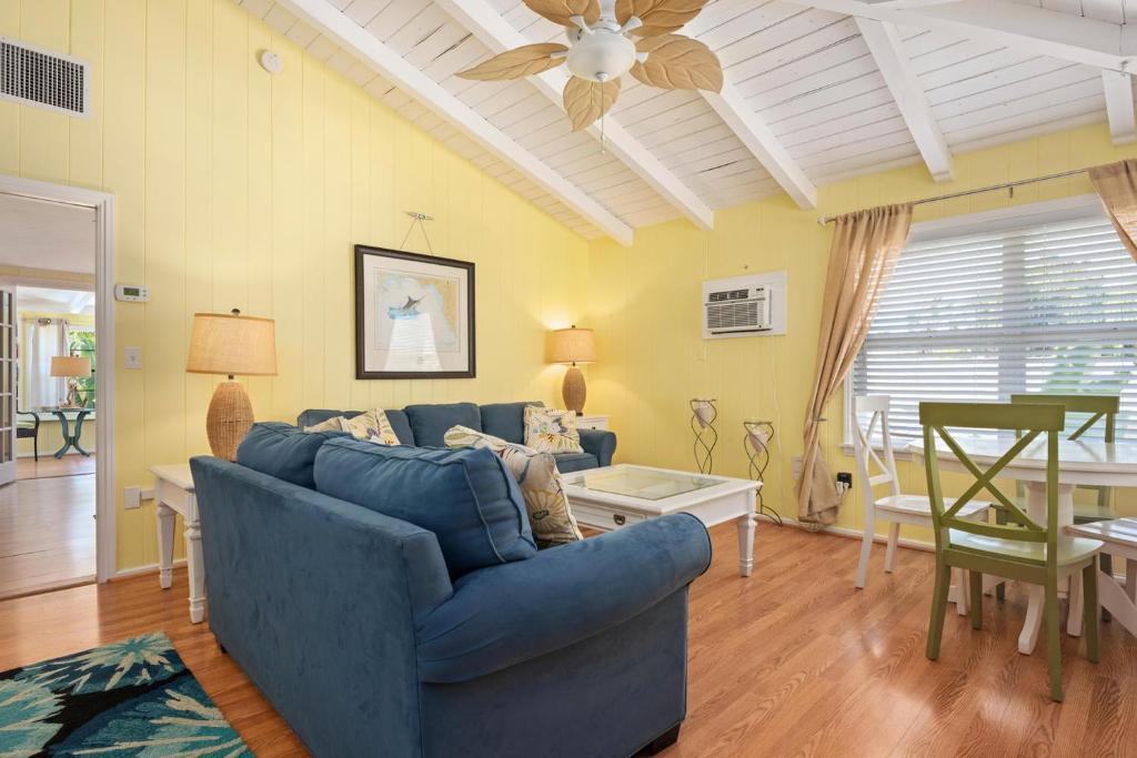 Siesta Key Island Rentals - image 2