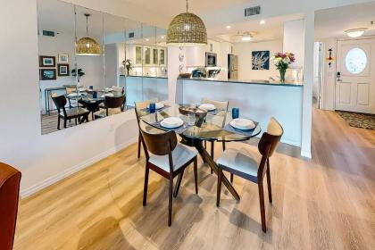 Siesta Bayside by Pool & Tennis - image 16