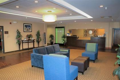 Comfort Inn & Suites Sikeston I-55 - image 8