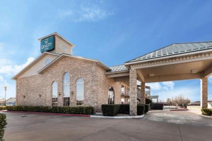 Quality Inn Siloam Springs West - image 15
