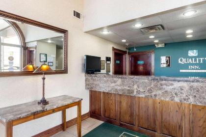 Quality Inn Siloam Springs West - image 5