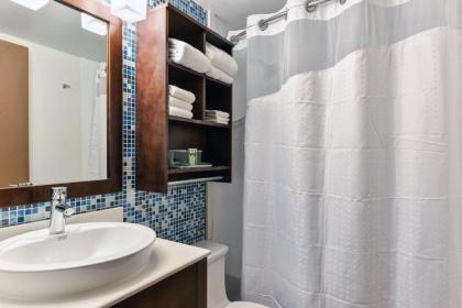 Holiday Inn Express Washington DC Silver Spring an IHG Hotel - image 21