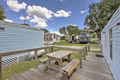 Quaint Silver Springs Cabin with Direct Lake Access! - image 5