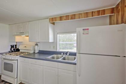 Waterfront Silver Springs Home on Mill Dam Lake! - image 4