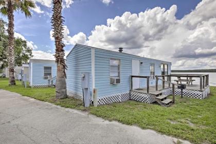 Charming Lakefront Cabin in Ocala National Forest! - image 4