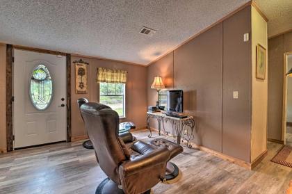 Peaceful Silver Springs Property - Pets Welcome! - image 11