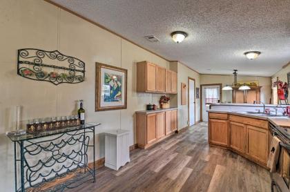 Peaceful Silver Springs Property - Pets Welcome! - image 15