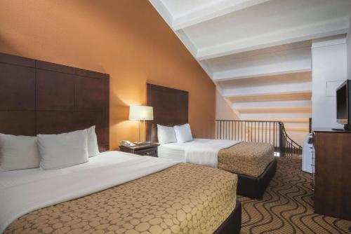 La Quinta by Wyndham Silverthorne - Summit Co - image 2