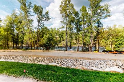 River West - image 18