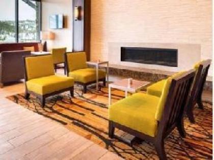 Hampton Inn & Suites Silverthorne - image 3