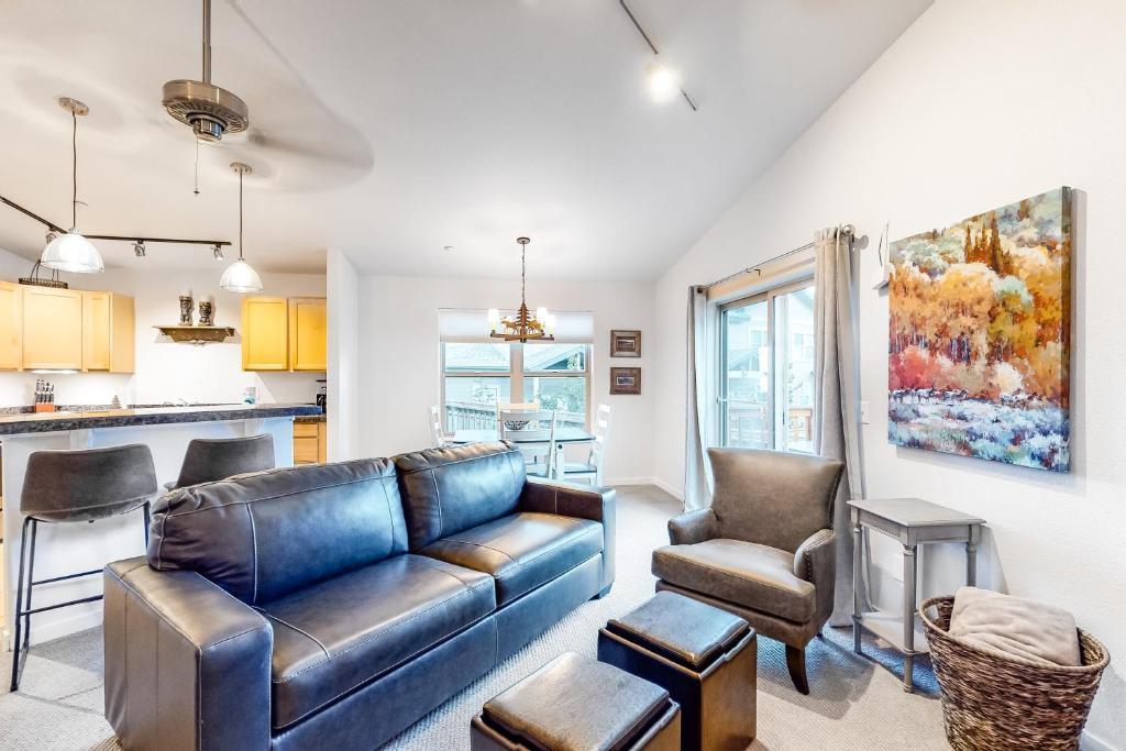 Prospector Village 105 - main image