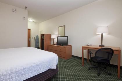 Wingate by Wyndham Sioux City - image 13