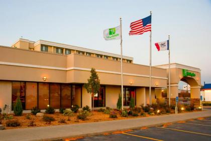 the Riverside Plaza Hotel