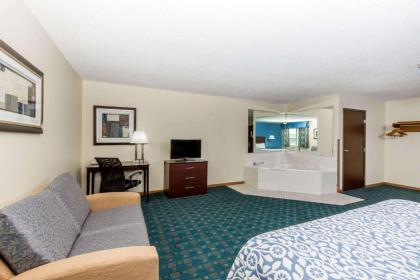 Days Inn by Wyndham Sioux City - image 4