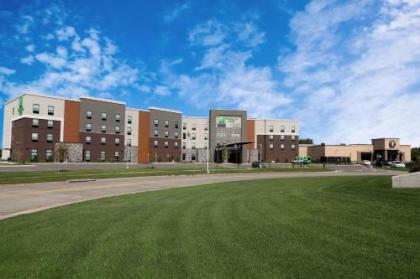 Holiday Inn Hotel  Suites Sioux Falls   Airport an IHG Hotel South Dakota