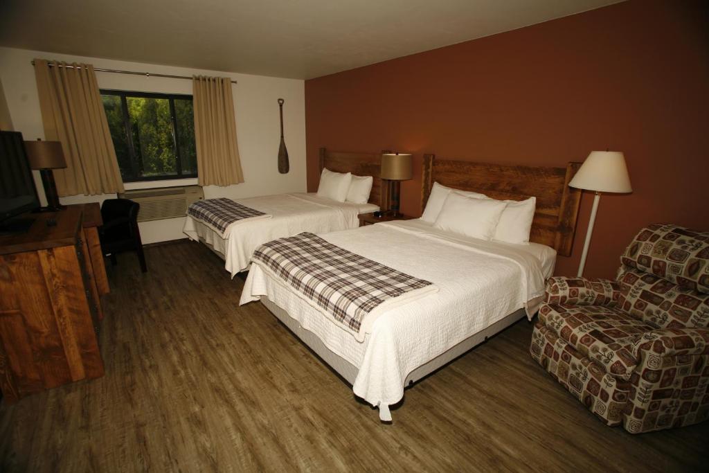 Open Hearth Lodge - image 2
